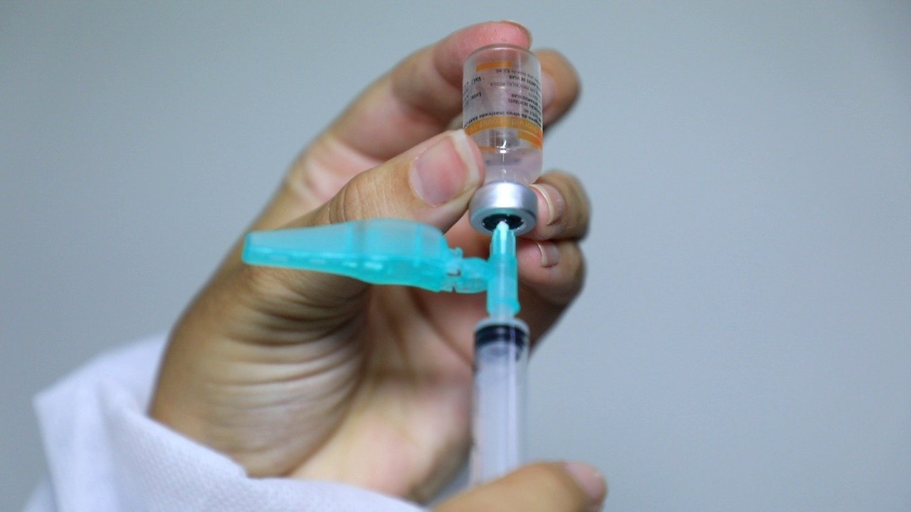 Vacinação contra a Covid-19 é interrompida em Cascavel por falta de imunizantes