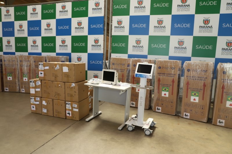 Sesa distribui 100 mil medicamentos do kit intubação em todo Paraná