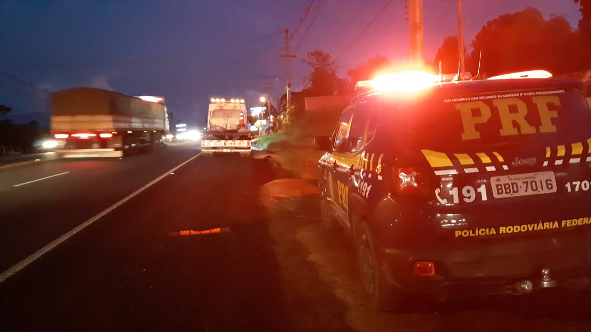 Acidente na BR-373 deixa uma pessoa gravemente ferida, em Ponta Grossa