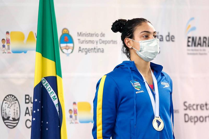 Atletas de Curitiba conquistam sete medalhas no Sul-Americano de Esportes Aquáticos