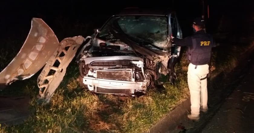 Grave acidente na BR-373, em Ponta Grossa, deixa uma ferida: colisão lateral