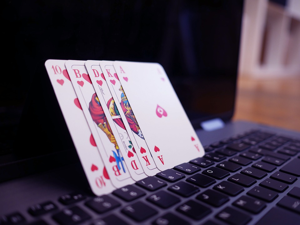 É legal fazer apostas esportivas ou jogar cassino online no Brasil?