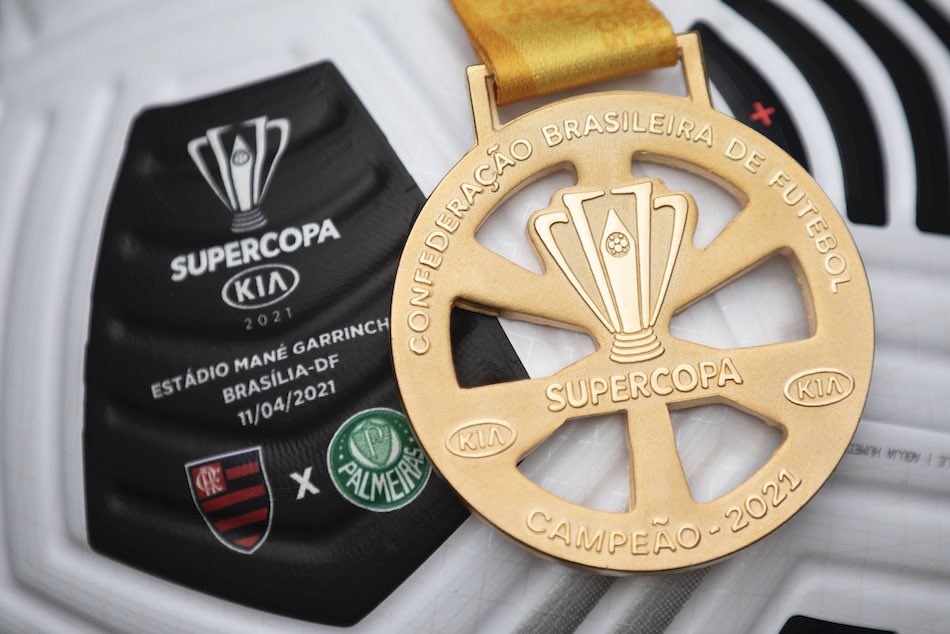 Supercopa: Flamengo e Palmeiras decidem título neste domingo; veja os times e onde assistir