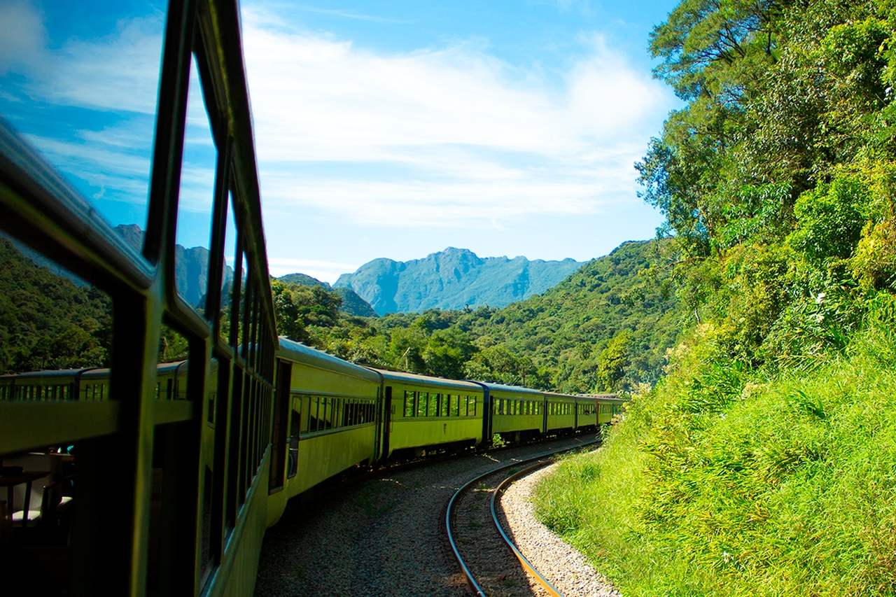 Trem entre Curitiba e Morretes volta a operar a partir de sábado (10)