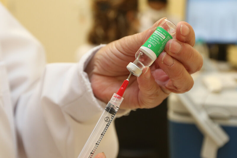 Vacina contra a covid-19 em desenvolvimento pela UFPR recebe investimento de R$ 700 mil