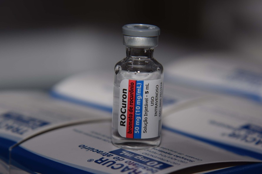 Paraná recebe lote com 242 mil doses da vacina contra Covid-19 da Fiocruz/AstraZeneca