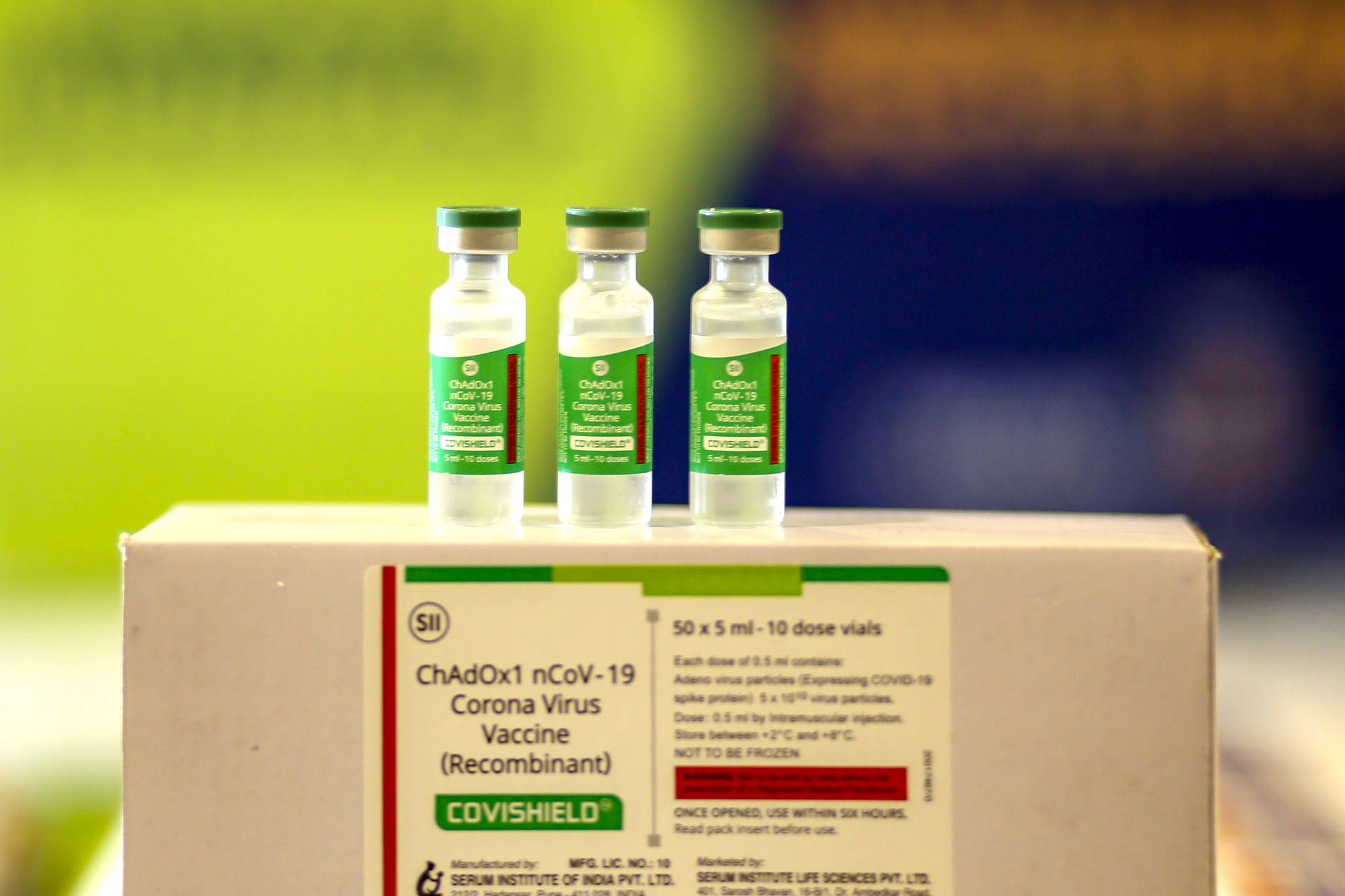 Fiocruz e AstraZeneca assinam contrato para produzir insumo de vacina contra Covid no Brasil
