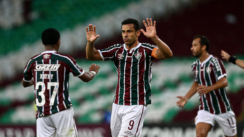 Fluminense vira sobre Santa Fé e mantém liderança na Libertadores
