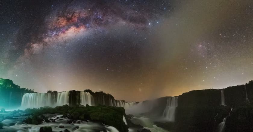 céu estrelado das cataratas do Iguaçu está entre as melhores fotografias do ano