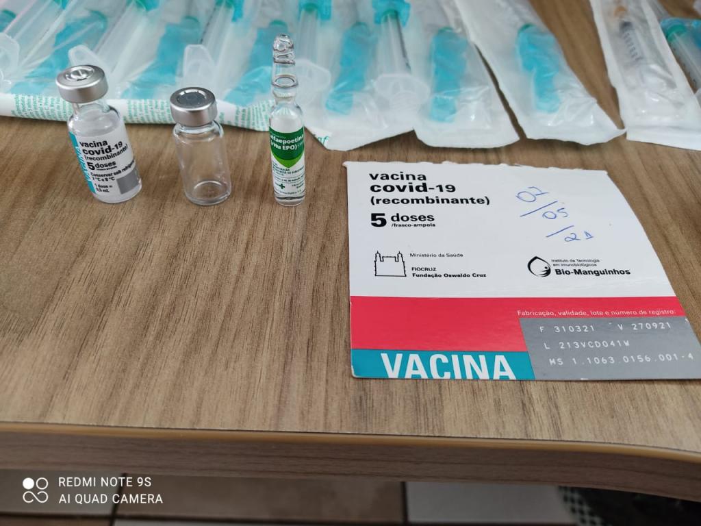 Falsa enfermeira é presa com doses da vacina contra a Covid-19 em Apucarana
