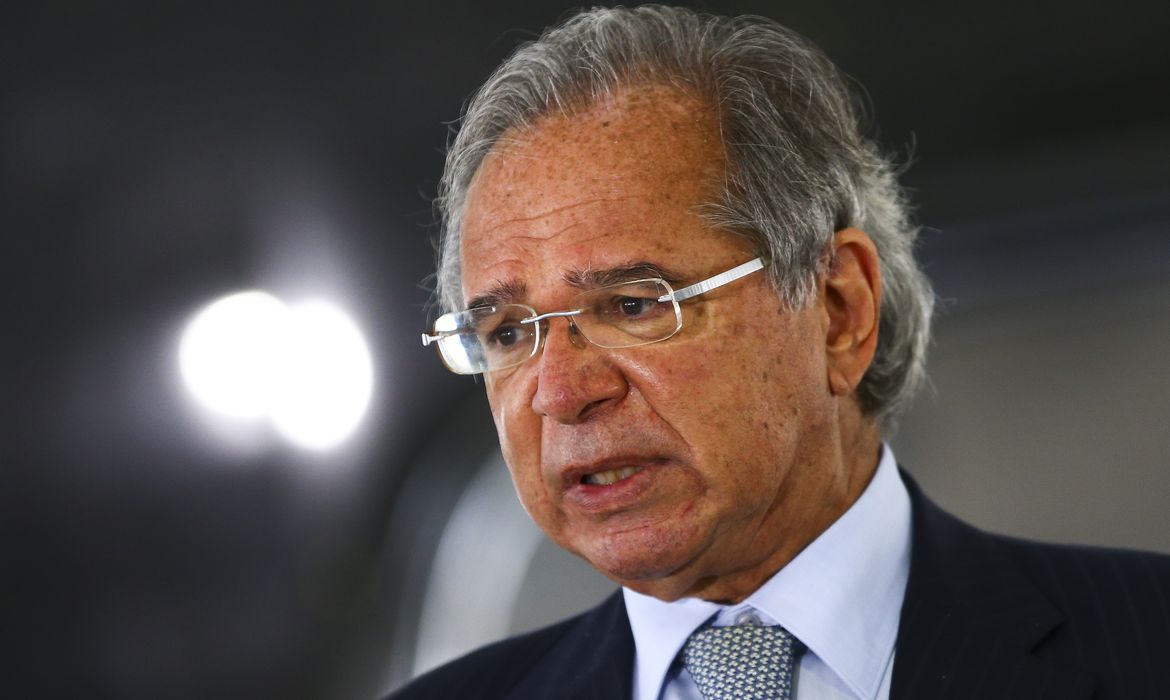 “Não apostem contra a economia brasileira”, pede Paulo Guedes