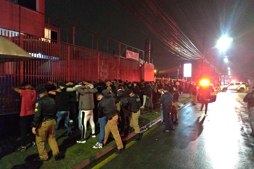 AIFU interrompe festas e dispersa mais de mil pessoas em Curitiba no final de semana