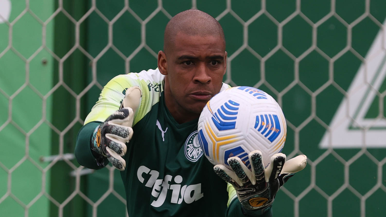 Cartola FC: Veja cinco dicas de goleiro para a 3ª rodada do Brasileirão