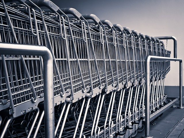 CCJ vota higienização obrigatória e permanente de carrinhos de compras