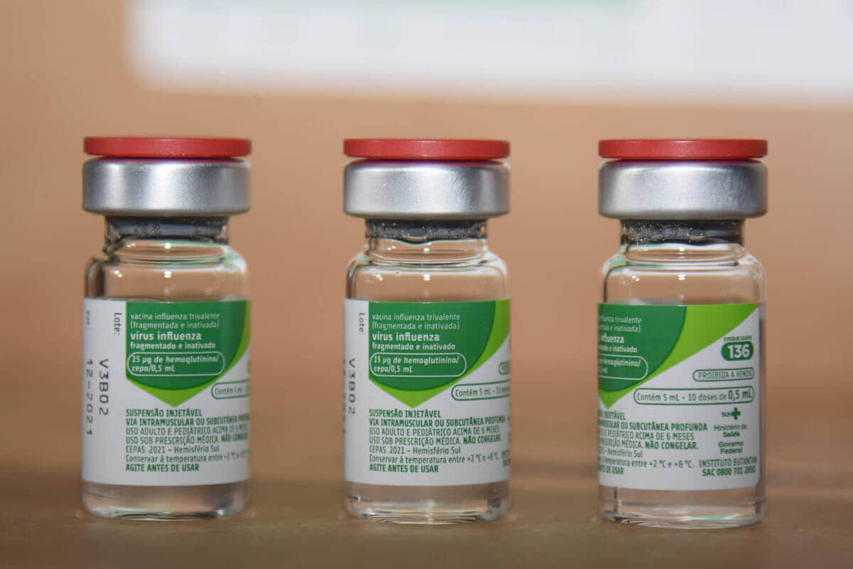 Menos de 50% da população alvo foi vacinada contra a gripe no Paraná