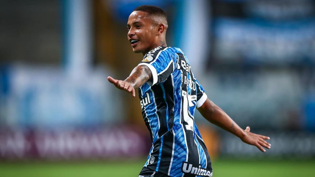 Coritiba Guilherme Azevedo contratação Grêmio
