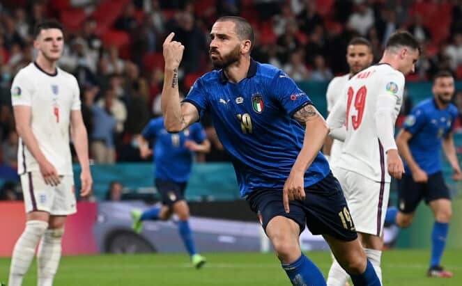 Itália cala Wembley, vence a Inglaterra nos pênaltis e ganha a Eurocopa