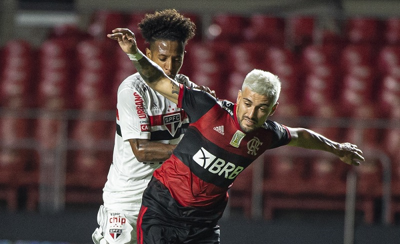 Flamengo x São Paulo AO VIVO: saiba onde assistir ao Brasileirão e as escalações