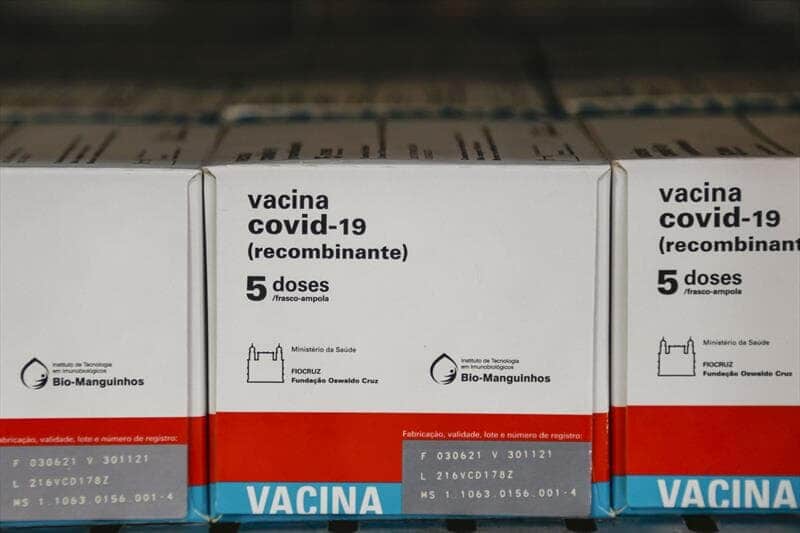 Curitiba imuniza contra Covid-19 neste sábado pessoas com 40 anos