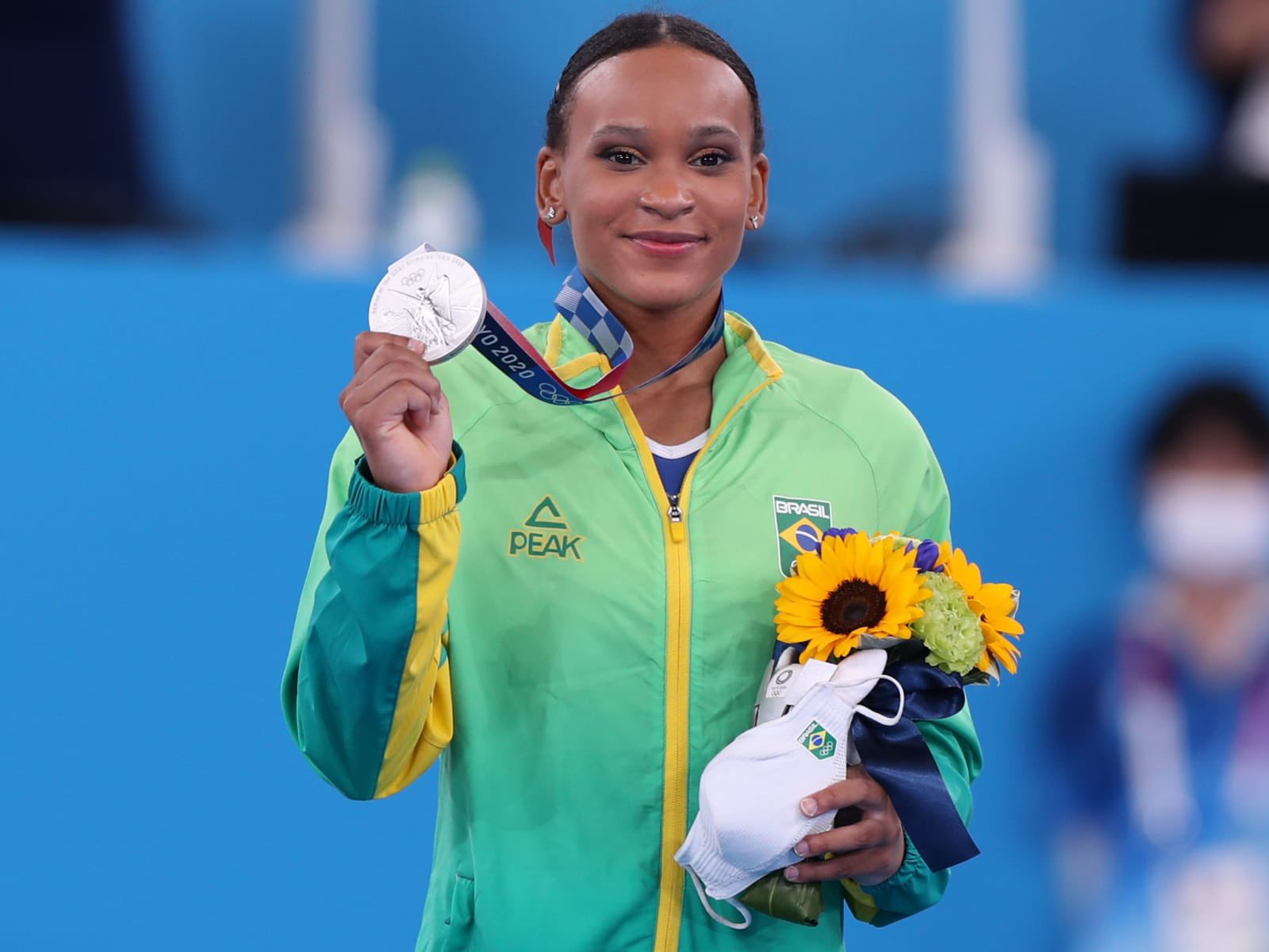 Rebeca Andrade leva a medalha de prata e faz história na ginástica das Olimpíadas