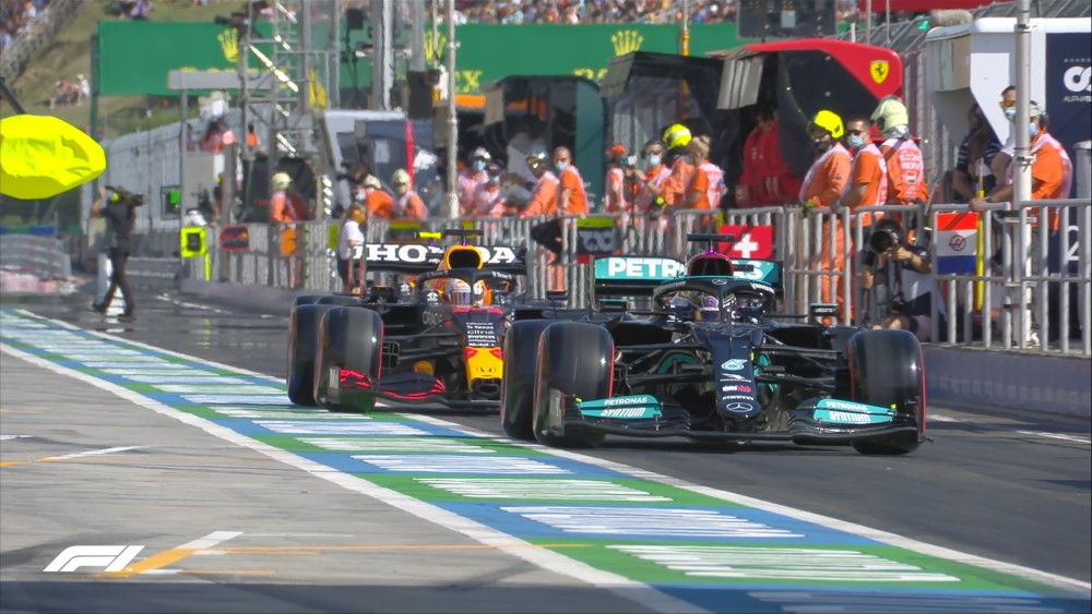 Hamilton bate Verstappen e faz a pole no GP da Hungria de Fórmula 1