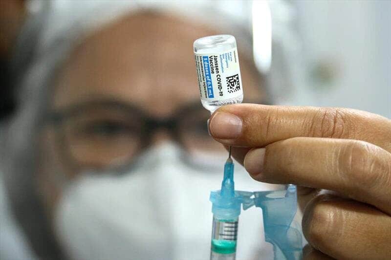 Covid-19: mais da metade dos adultos de Curitiba concluiu o esquema vacinal