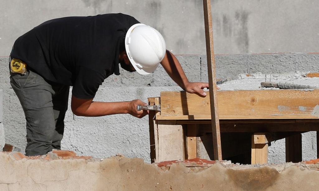 Inflação da construção civil cai para 1,24% em julho