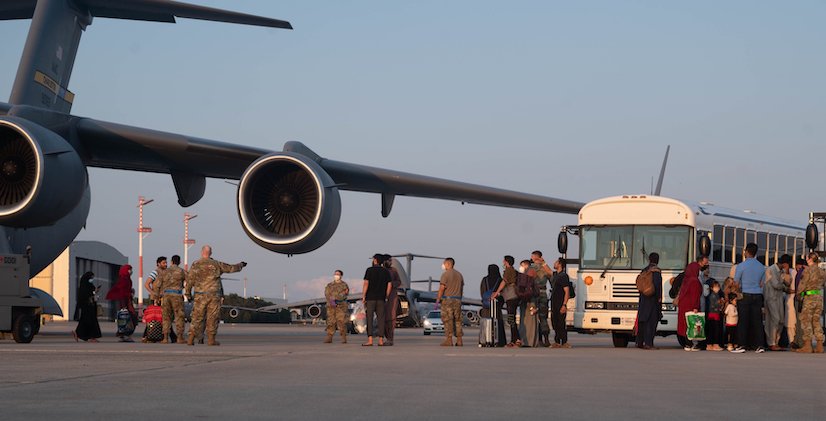 EUA dizem que 17 mil deixaram Cabul na última semana