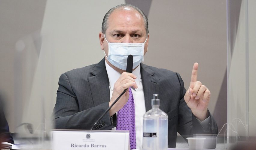 Ricardo Barros se impõe, deixa irritados inquisidores da CPI e diz que é preciso respeitar regras