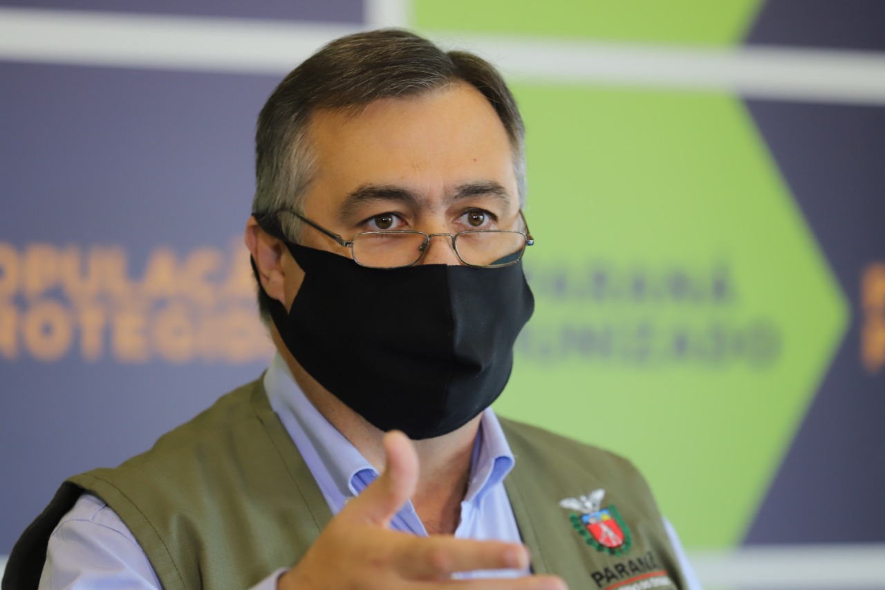 Covid no Paraná: Não é hora de tirar a máscara, diz Beto Preto