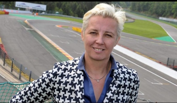Diretora de circuito da F1 é assassinada pelo marido ex-piloto, diz jornal