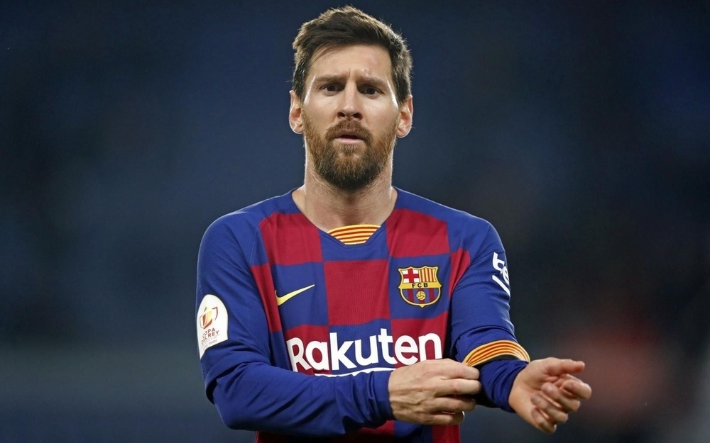 Messi está fora do Barcelona e fica livre para acertar com City ou PSG