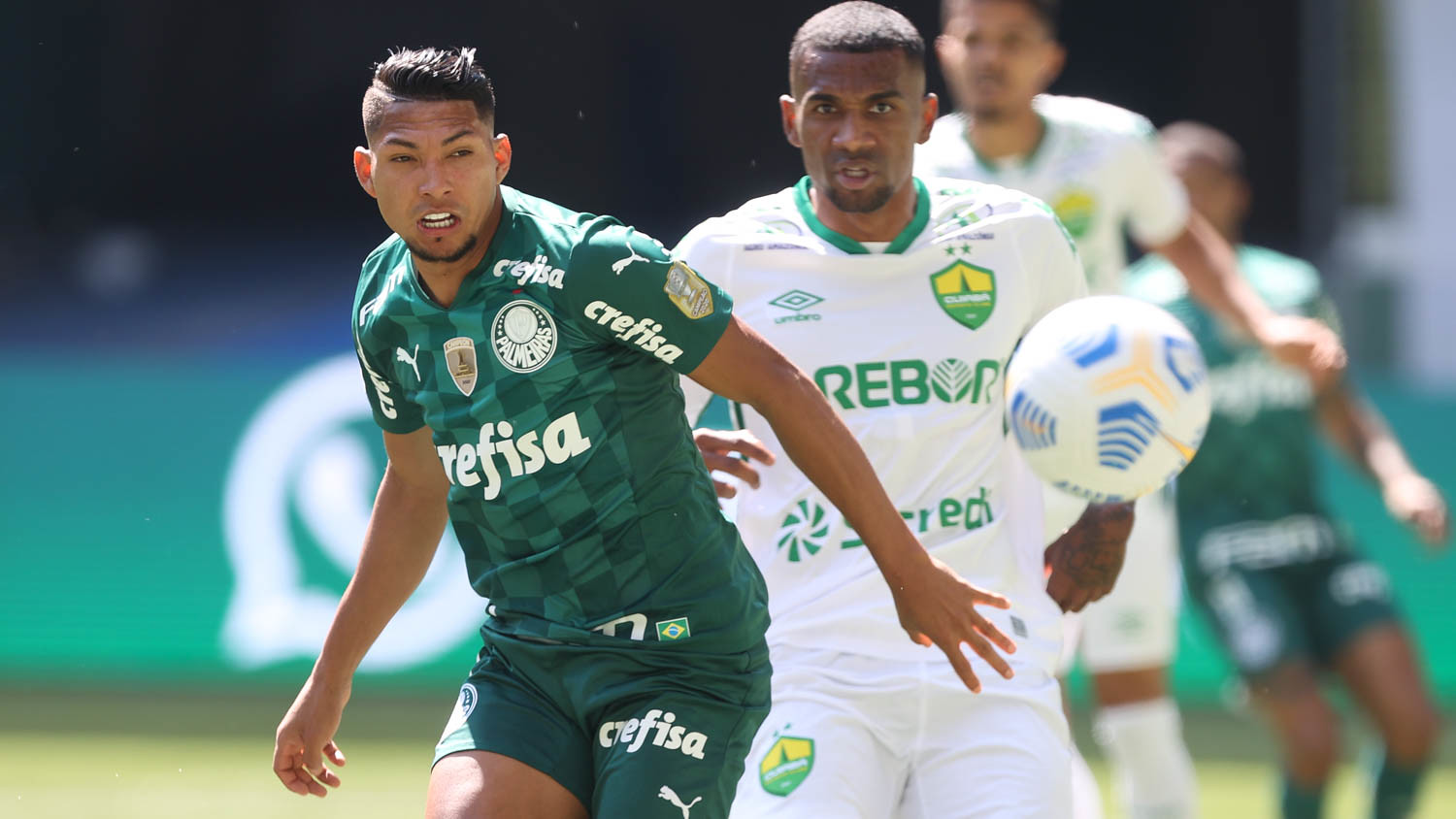 Palmeiras tropeça diante do Cuiabá e aumenta jejum no Brasileirão
