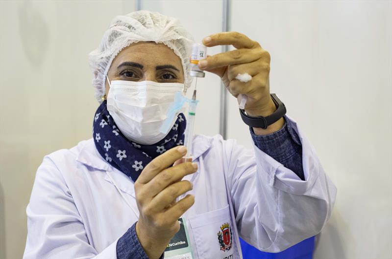 Covid: 420 mil pessoas já receberam a segunda dose da vacina em Curitiba