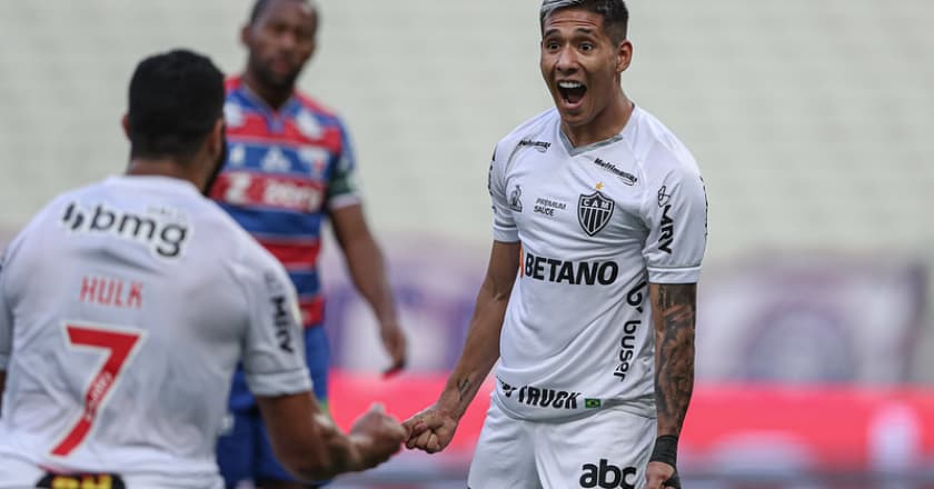 Atlético-MG vence Fortaleza e segue isolado na liderança do Campeonato Brasileiro
