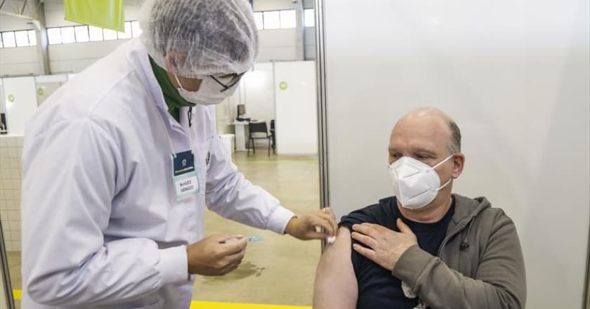 vacinação covid curitiba segunda dose