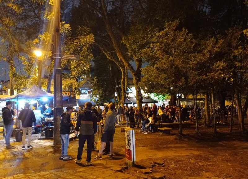 Polícia fecha estabelecimento e aplica multas que totalizam R$ 325 mil, em Curitiba
