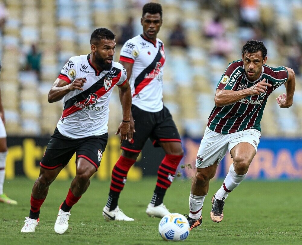 Fluminense empata sem gols com Atlético-GO e é vaiado no Maracanã