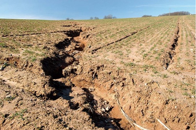 Pesquisas quantificam prejuízos causados no solo pela erosão hídrica