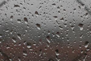 Curitiba registra forte chuva com três desabamentos nesta terça-feira (5)