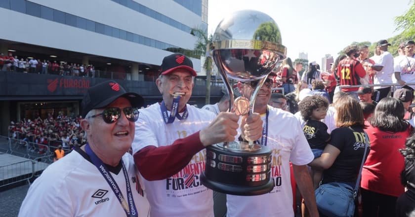 Athletico Mario Celso Petraglia promessa título mundial Sul-Americana