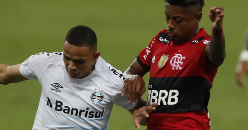 Grêmio Flamengo Brasileirão escalações horário onde assistir
