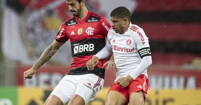 Internacional Flamengo Brasileirão onde assistir escalações horário