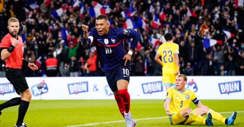 França goleia Cazaquistão com show de Mbappé e garante vaga na Copa do Mundo