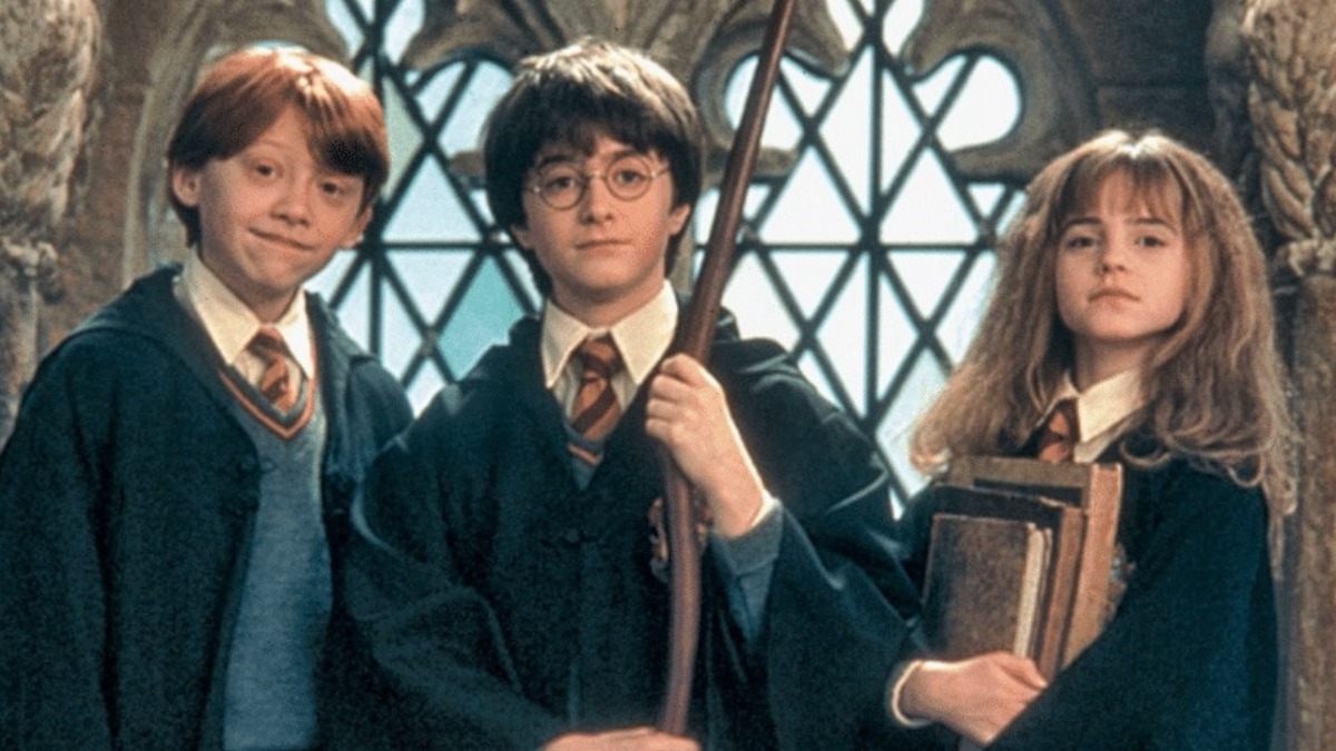 Daniel Radcliffe teve primeiro beijo e namorada no elenco de Harry Potter