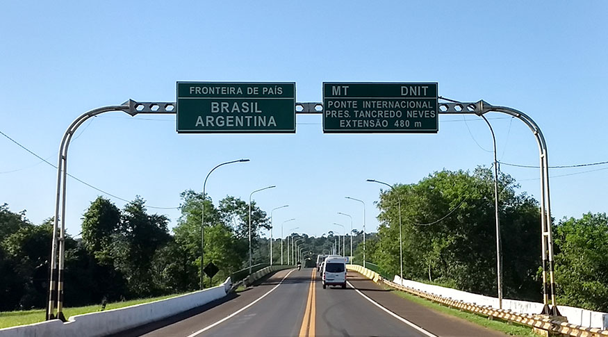 Brasil mantém restrições à entrada de estrangeiros por via terrestre
