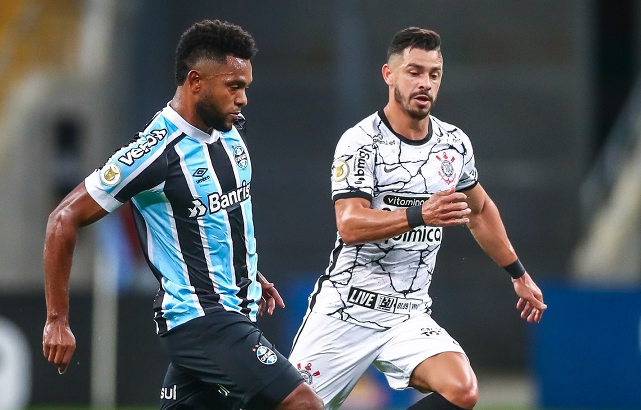 Corinthians x Grêmio AO VIVO: onde assistir e tempo real do Brasileirão