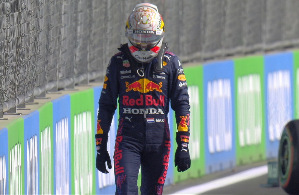 F1: Max Verstappen bate, e Lewis Hamilton larga na frente na Arábia; veja o grid