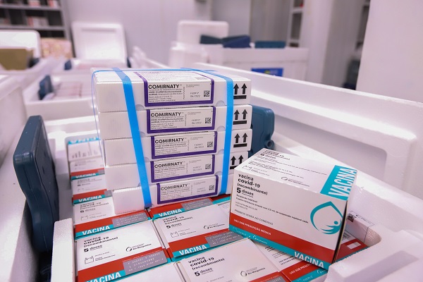 Covid-19: Paraná receberá mais 387.240 vacinas para dose reforço nesta segunda (6)