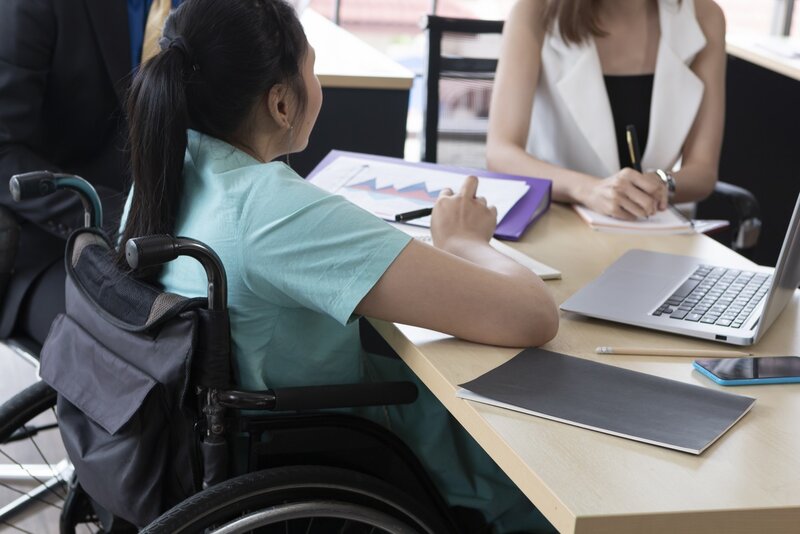 Conheça sites que atuam para inserção de pessoas com deficiência no mercado de trabalho